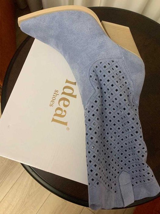 Cizme de inspiratie western, de piele intoarsa, marimea 37