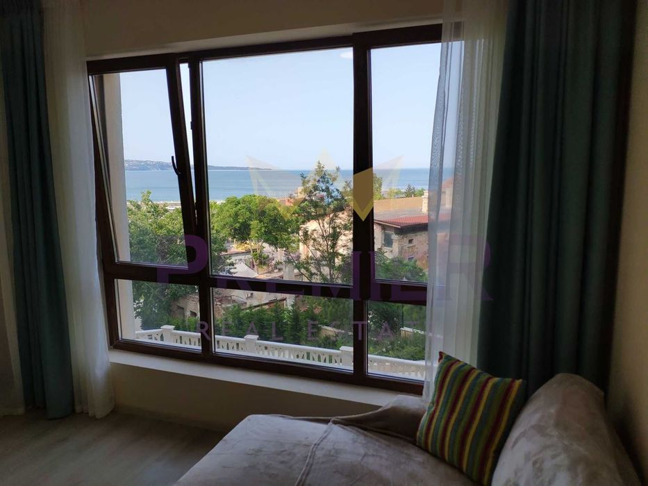 Дава се под наем Двустаен апартамент в Варна, Аспарухово - 71 кв.м за 950 € - Снимка #4