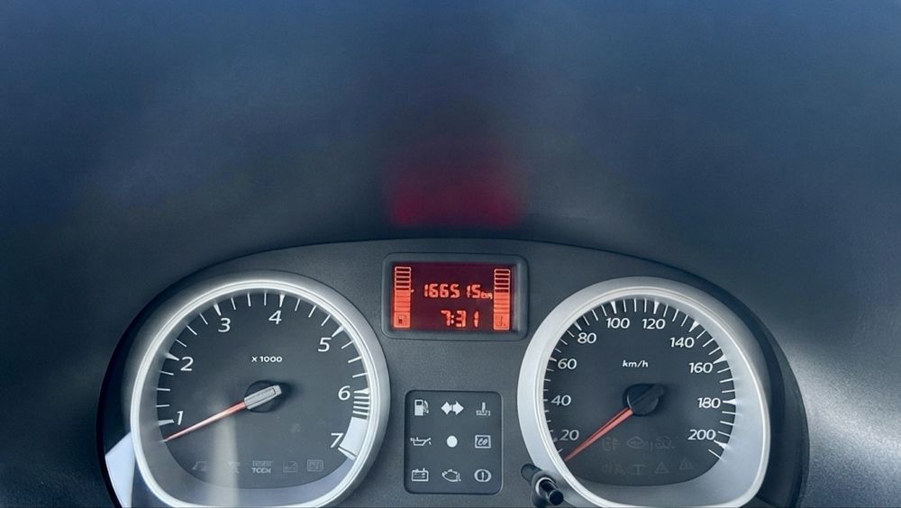 Dacia Duster 1,6 Benzina 2011 Clima 165000 km
