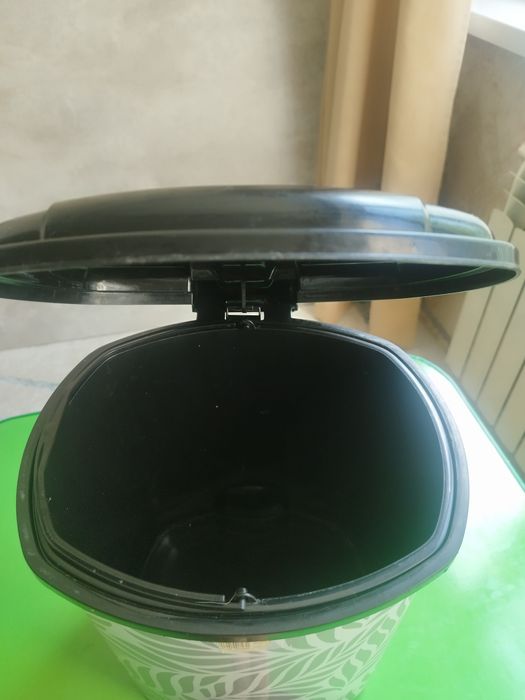 Ведро для мусора