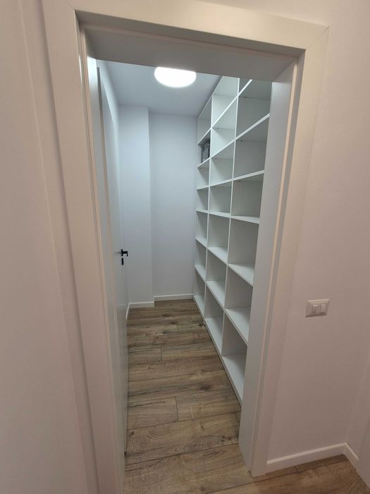 Inchiriez Apartament in Obcini