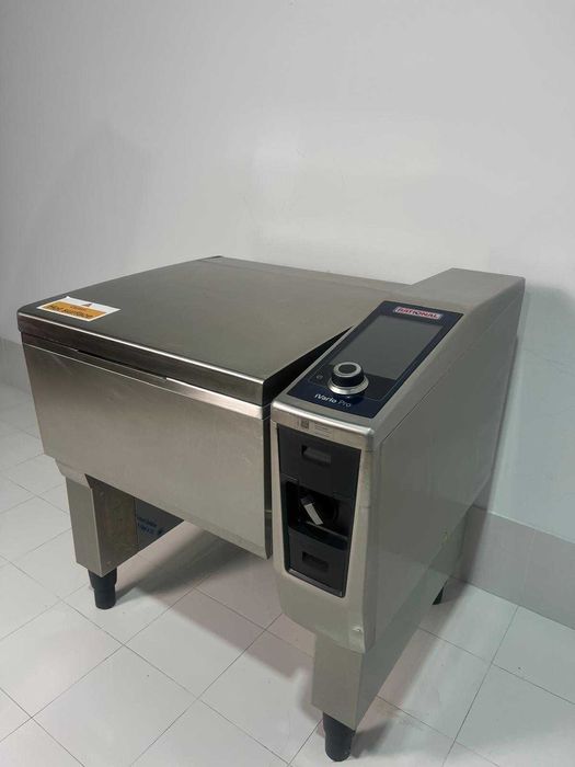 RATIONAL iVario Pro -Tigaie basculanta cu basculare automata 100 LITRI