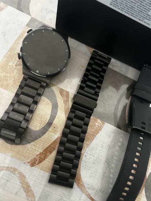 продавам часовник huawei gt 2pro