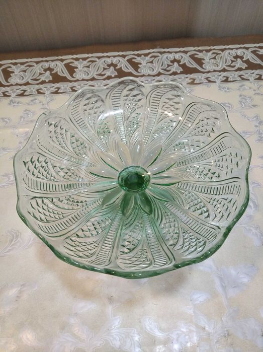 Фруктовница, чаша конфетница, ваза, чашка.