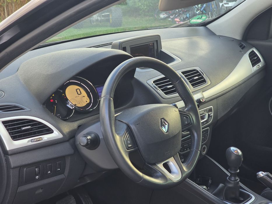 Renault Megane / Keyless / Navi / Xenon
