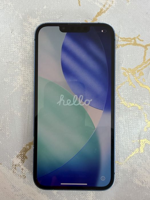 Продам iPhone 13 в хорошем, рабочем состоянии.