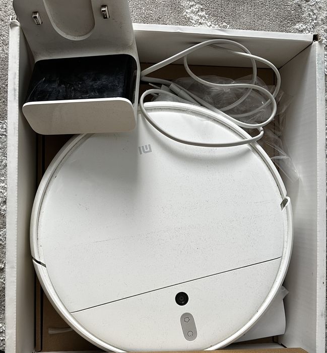 Продам робот пылесос