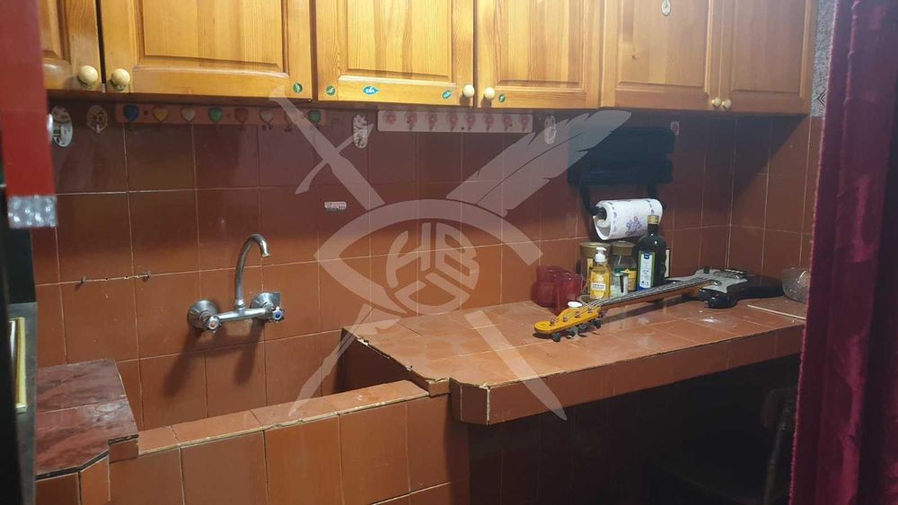 Тристаен апартамент в квартал Възраждане, Бургас 76511