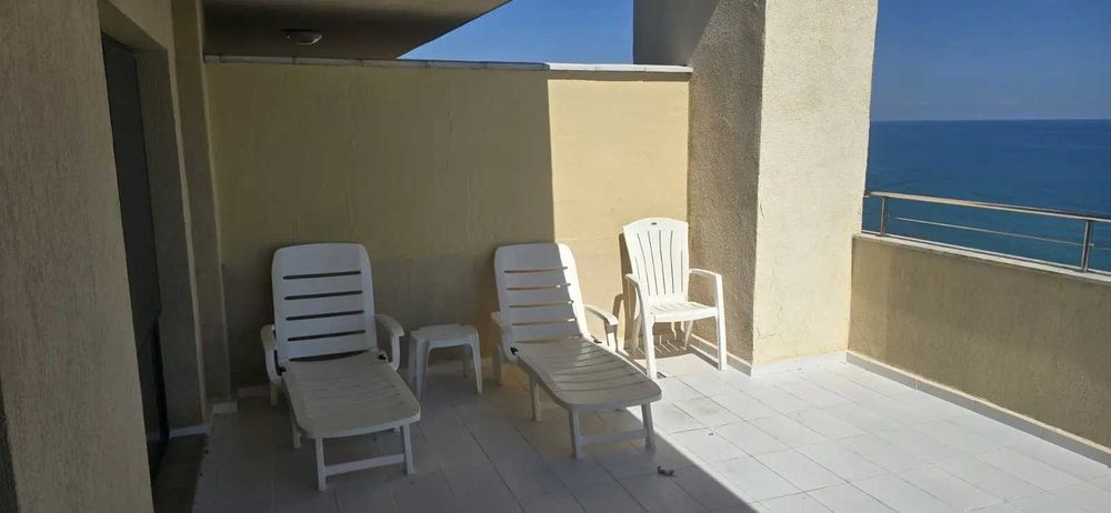 Продава се Двустаен апартамент в Бяла - 100 кв.м за 1100 €/кв.м - Снимка #4
