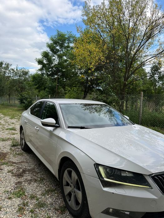Skoda superb 2.0 tdi 190 cp 4x4