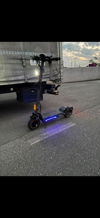 Vând trotineta ausom k20 pro dual motor
