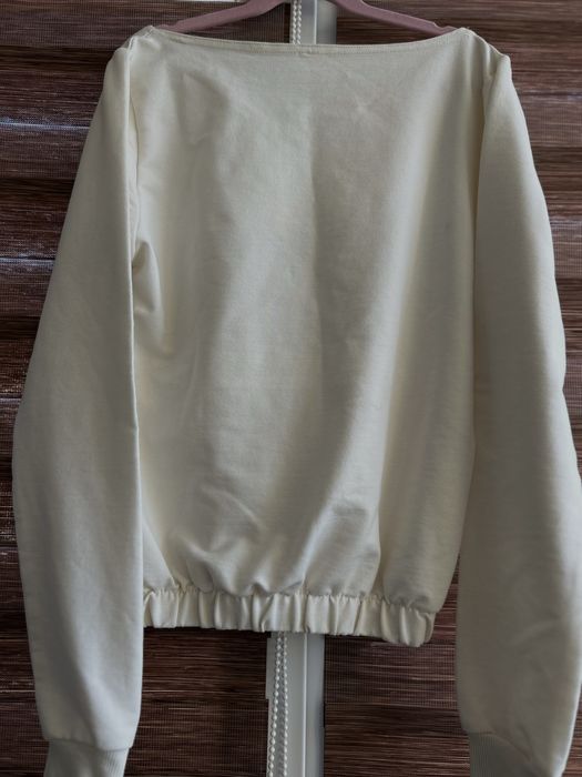 Блуза с дълъг ръкав