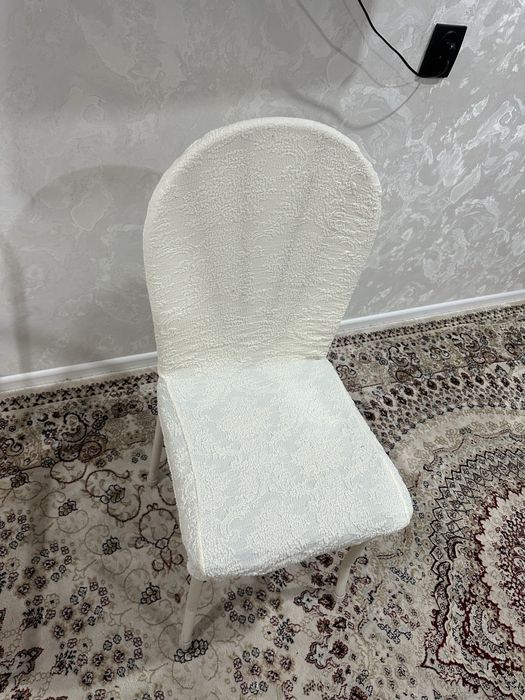 Стулья кухонные продам