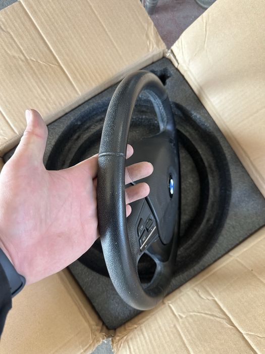 Пролам руль на бмв