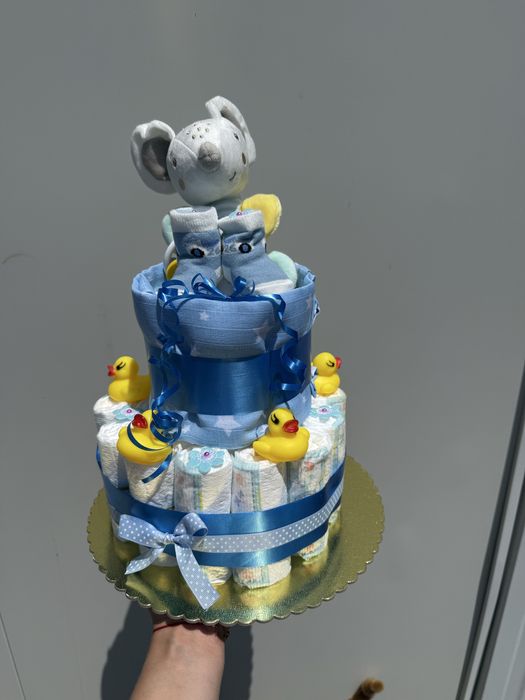 Персонализирана торта от памперси