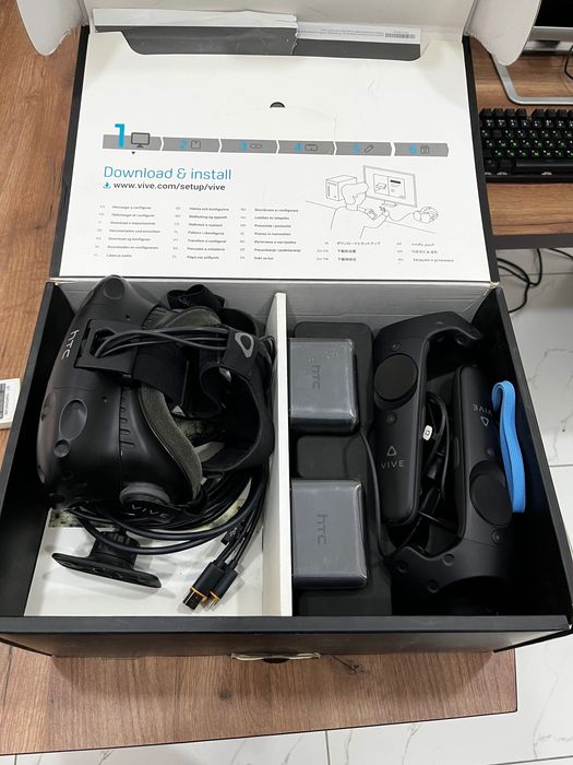 Очки виртуальной реальности HTC Vive полный комплект