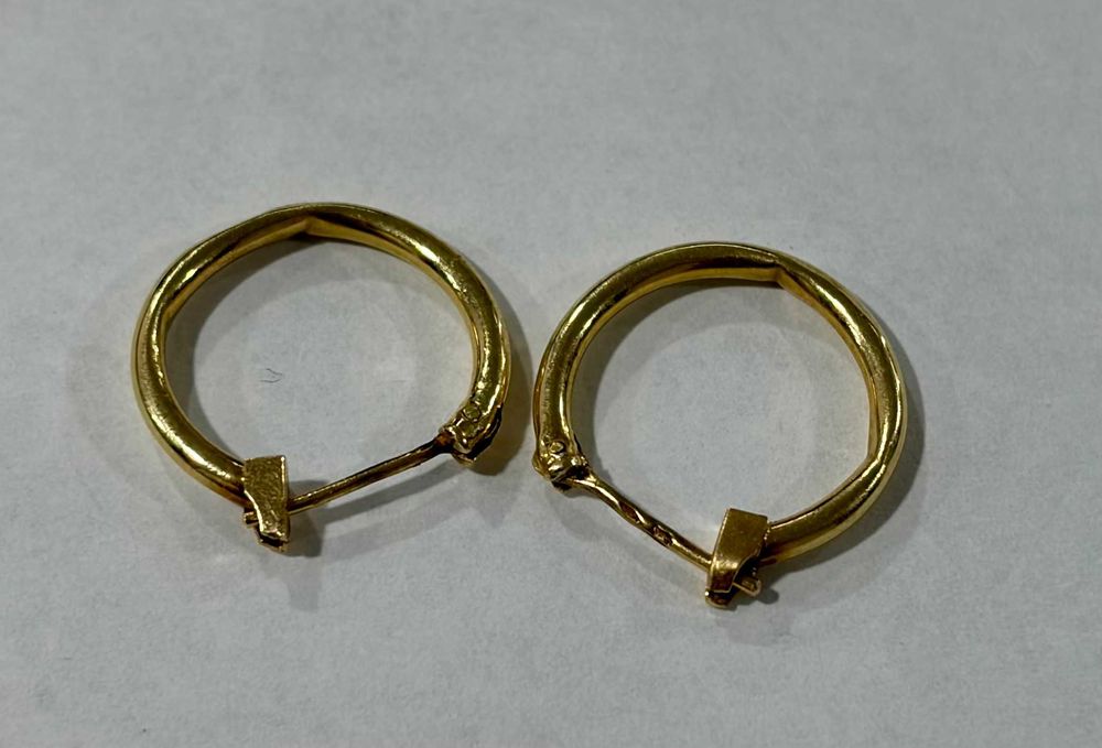 Златни обеци 1.36 грама 14к