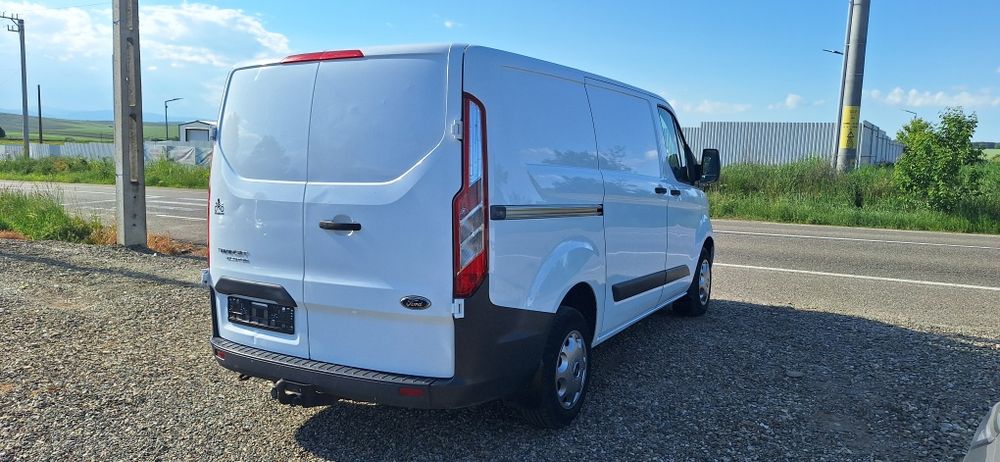 Ford Transit custom 2.2 diesel  125 cai fabricatie 2015 euro 5