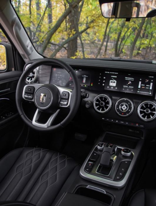 Накидка на понель Танк 300