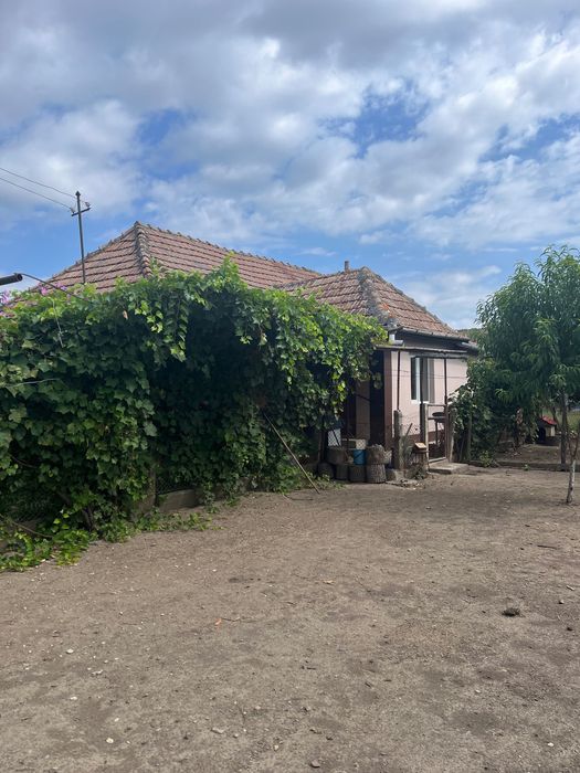 Vând casă localitatea Sucutard jud Cluj