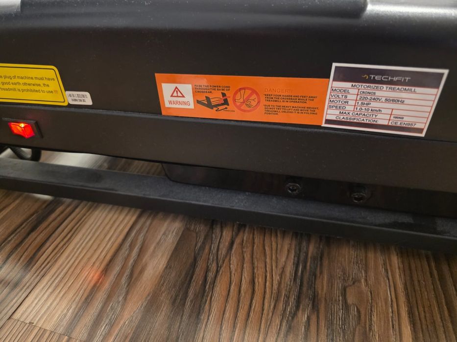 Vand banda de alergat Techfit Cronos