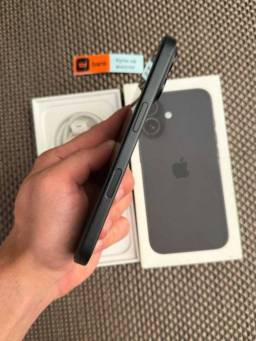 КАТО НОВ! iPhone 16 Лизинг от 20€/мес Black 128GB  черен