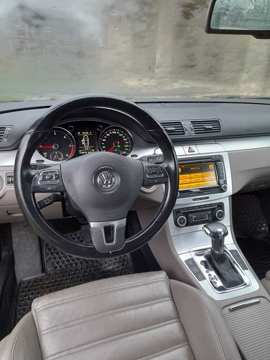Vând Volkswagen Passat 2.0TDI DSG