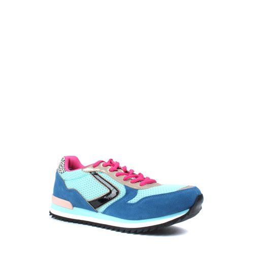 Продам кроссовки  новые оригинал Германия