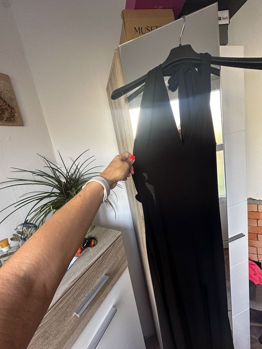 Rochie cu spatele gol ff sexi ,eleganta pentru orice ocazie