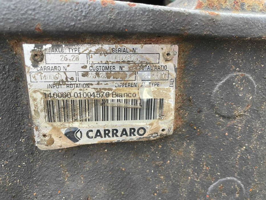 Axa buldoexcavator Fiat Hitachi FB 200 punte