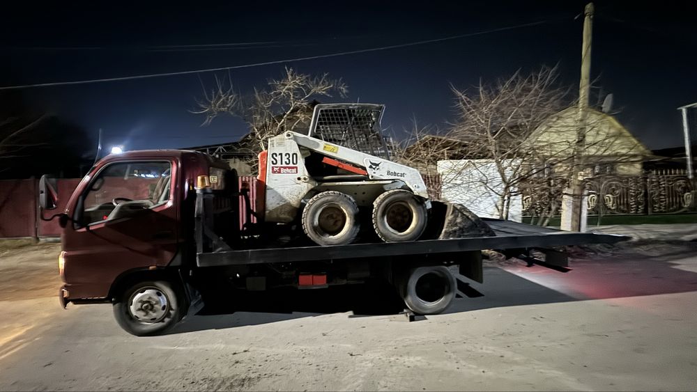 Услуги мини погрузчика бобкат щетка