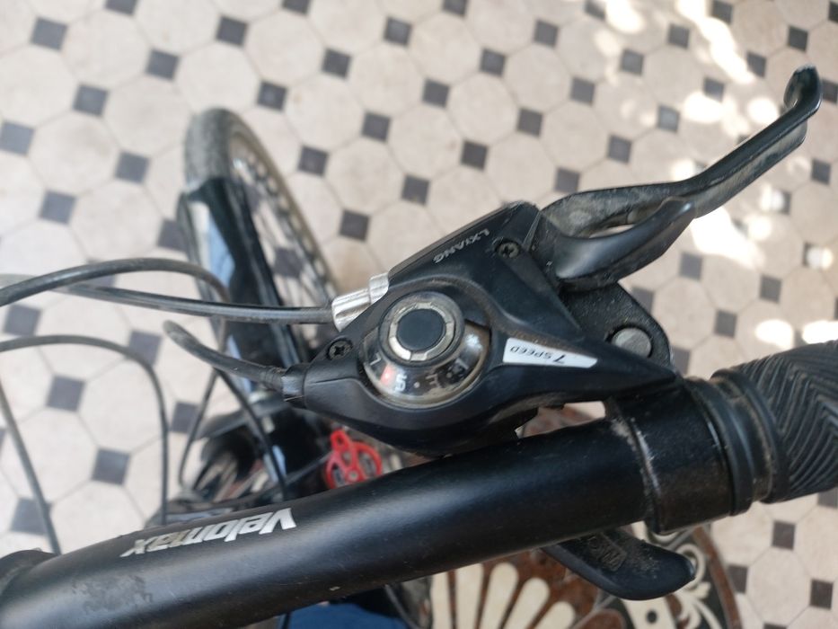 Велик скоростной спортивный