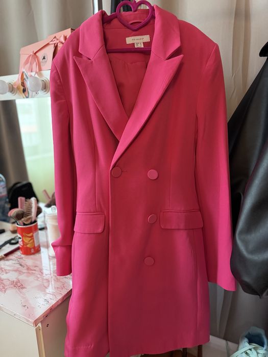 Дълго елегантно сако