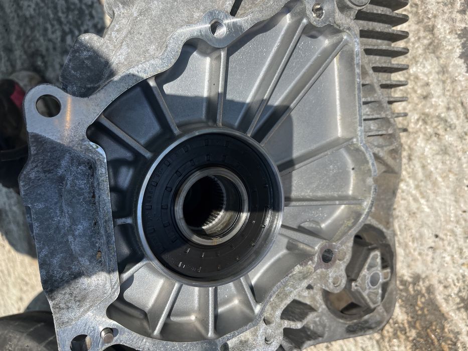 Раздатка за бмв x5 e70 3.5d 3.0d раздатка за бмв/bmw x5 e70