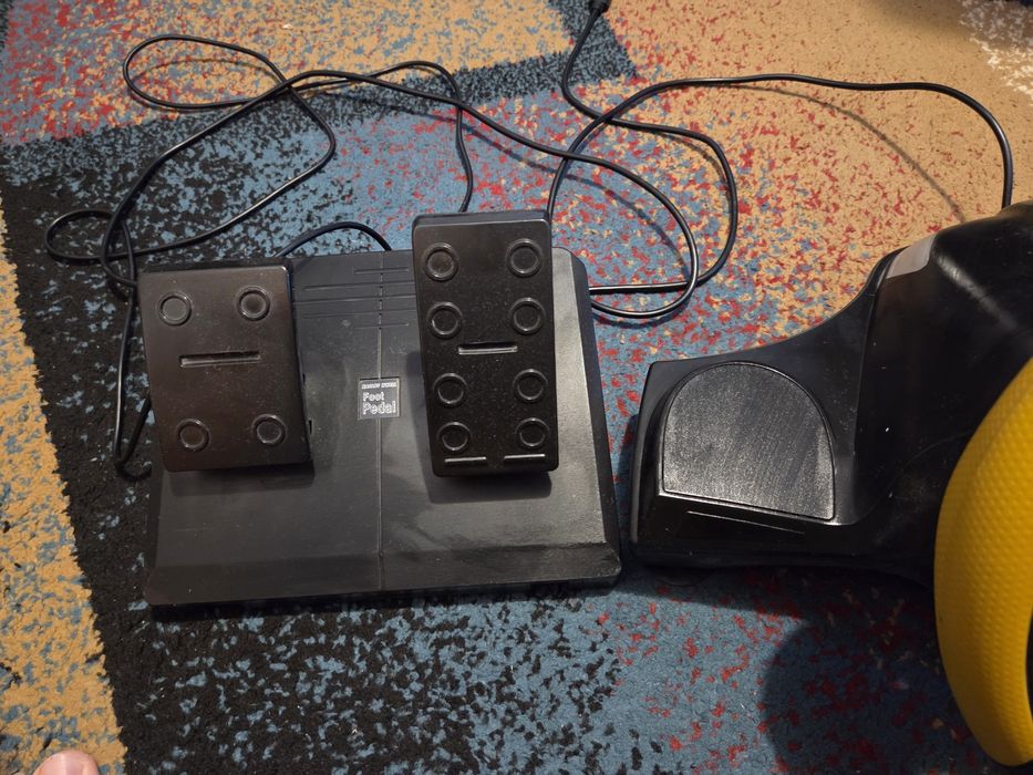 Volan gaming myria -CITITI DESCRIEREA