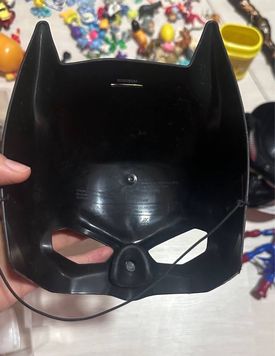 Маска Batman из Utban store