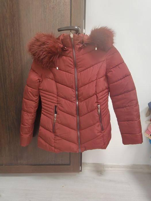 Продавам зимно яке