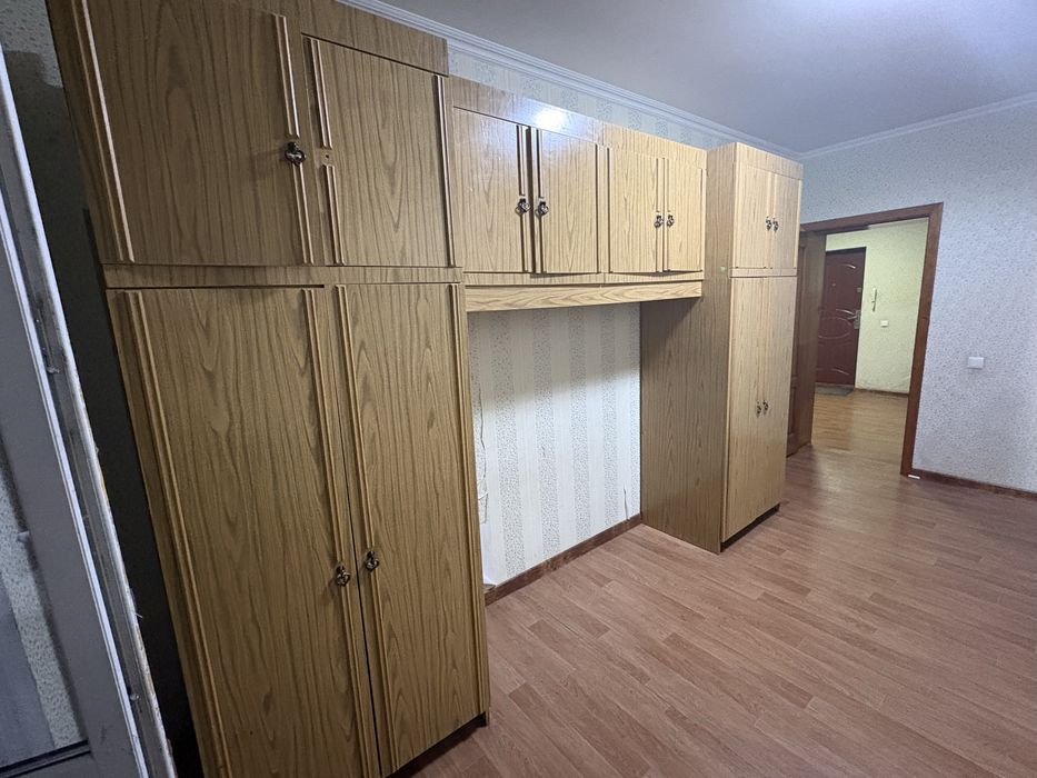 Шкаф для одежды в спальню