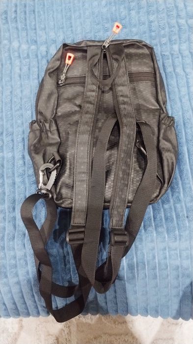 мини рюкзак и свитшот