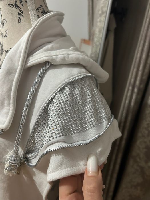 Vestă minimalistă nouă