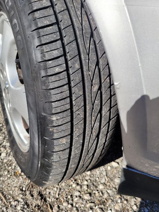 Opel Vectra 1.6 100кс