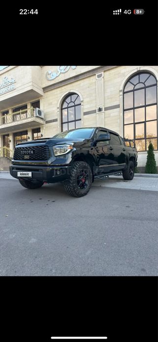 Продам toyota tundra