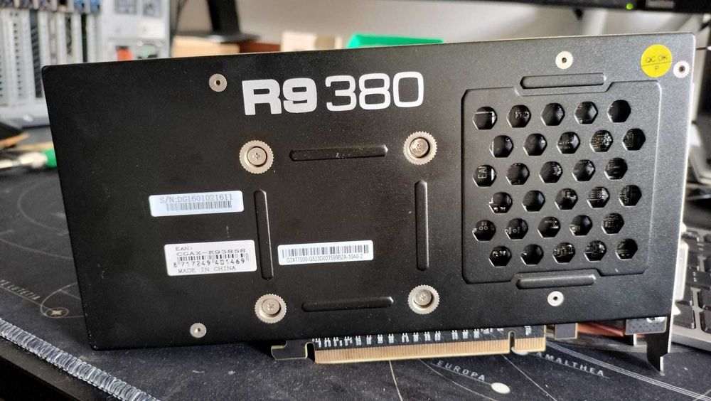 Placa Video GPU RADEON R9 4Gb