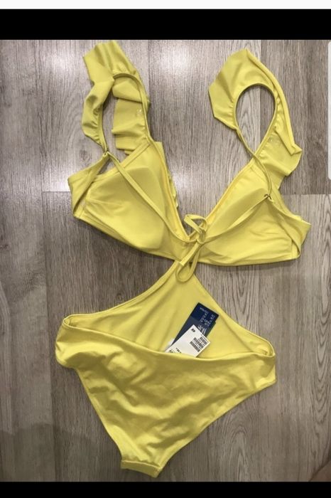 Черен и жълт бански HM s размер