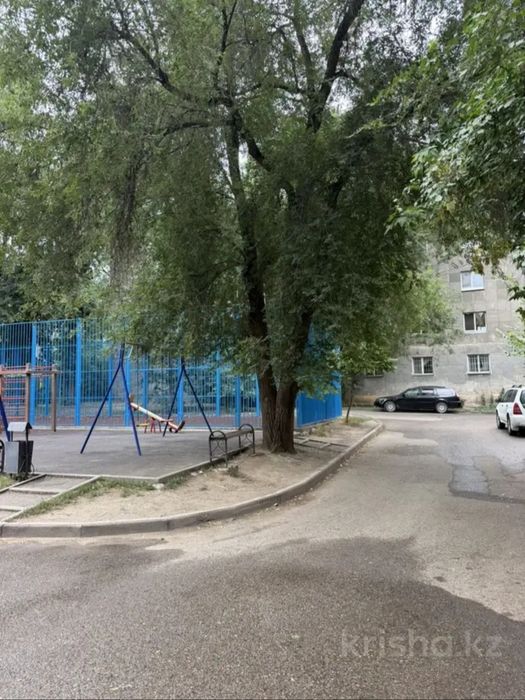 Срочно Продается Трехкомнатная квартира