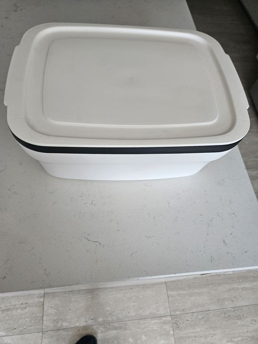 Кутия за хляб Tupperware