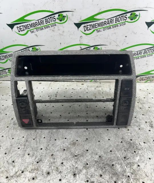 Consola centrala + BUTOANE Volkswagen VW Passat 1999