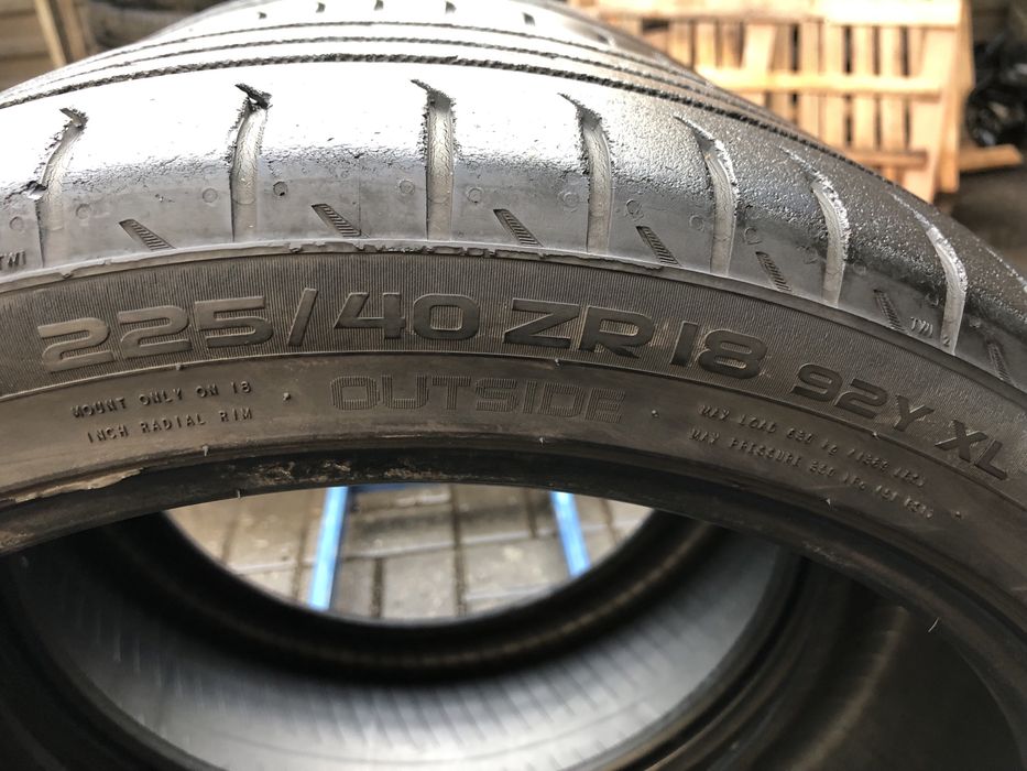 225/40/18 пара б/у из Германии