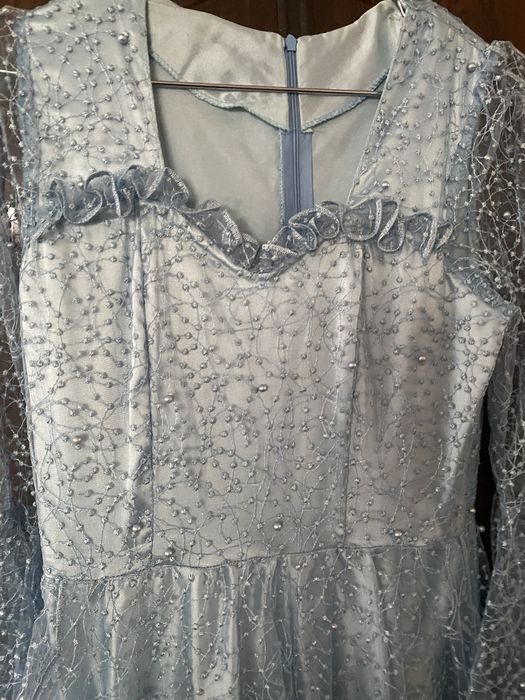 Вечернее платье