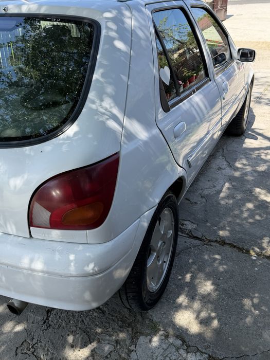VÂND Ford Fiesta